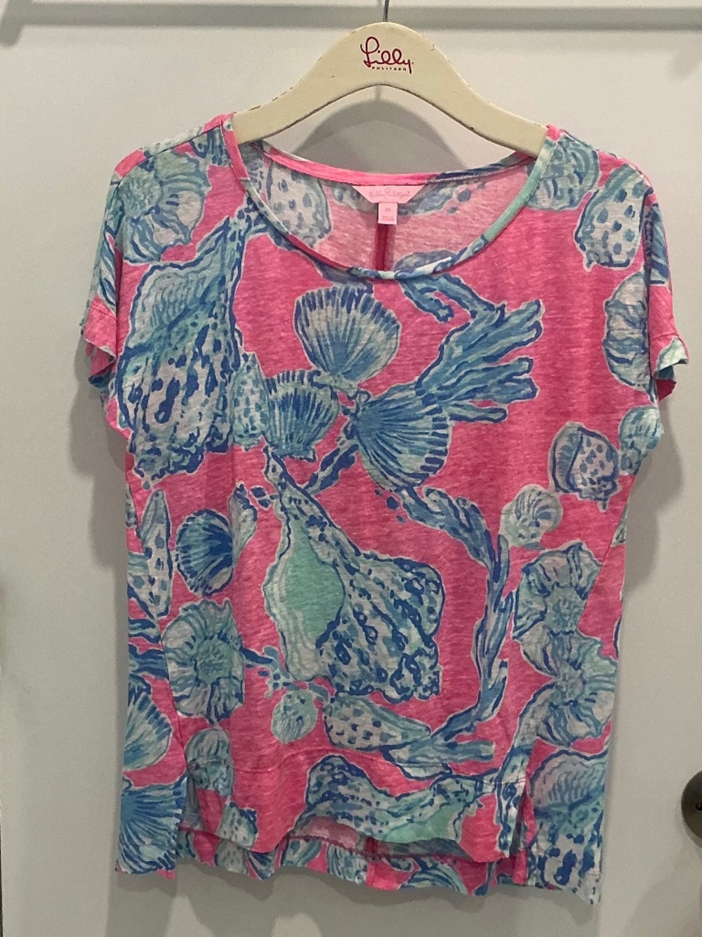 Lilly Pulitzer Mikela Pink Pout Barefoot Princess Blue Shells Print Top Medium